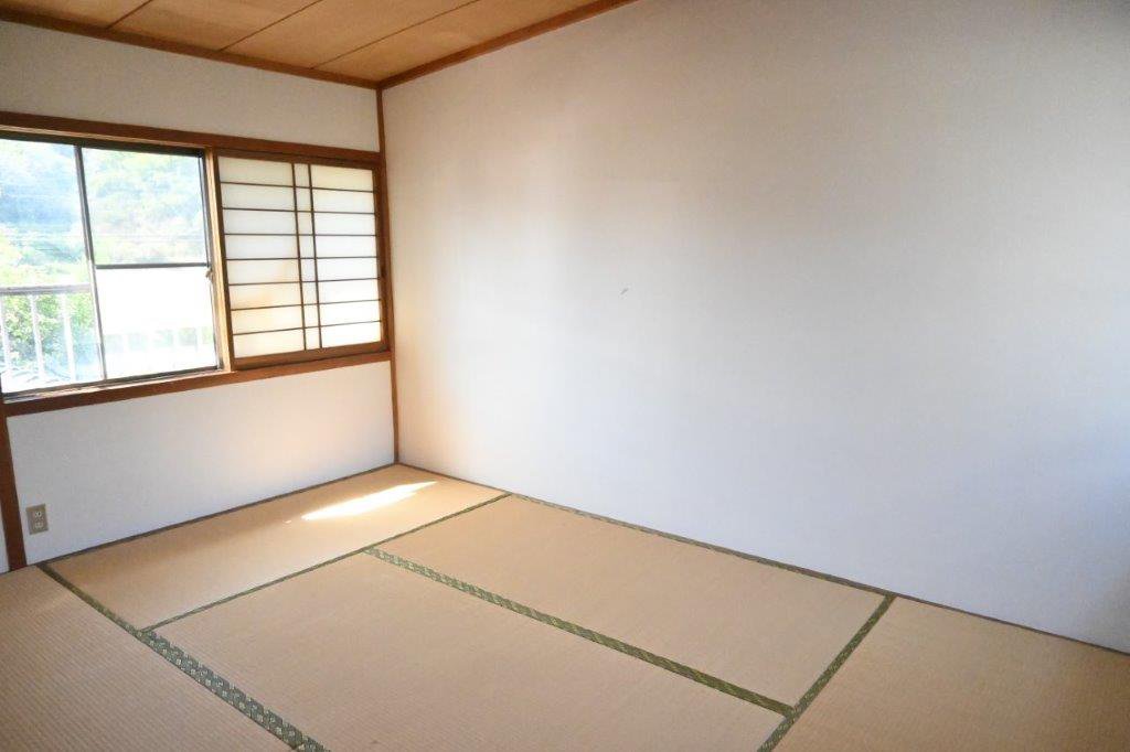 離れ2階１.JPG