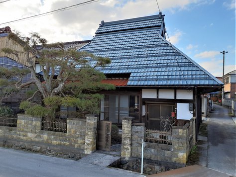 正面玄関